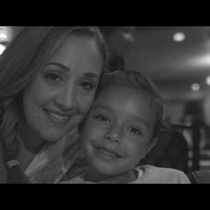 Meet your Posher, Jennifer